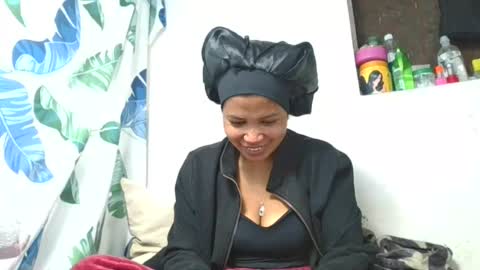 Snapshot of miora620846 chatting on June 2026 06:34:01 AM miora620846 online show from June 2026 06:34:01 AM