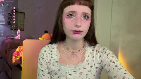 Mira online show from April 2026 10:07:01 PM