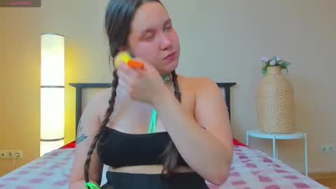 Mira online show from February 2025 04:05:01 AM