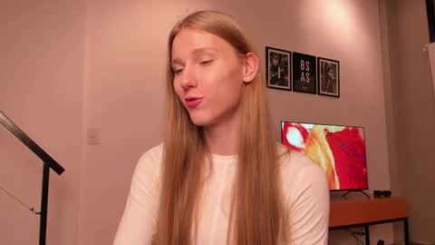 Snapshot of mira_lite chatting on January 2026 01:31:01 AM Mira online show from January 2026 01:31:01 AM