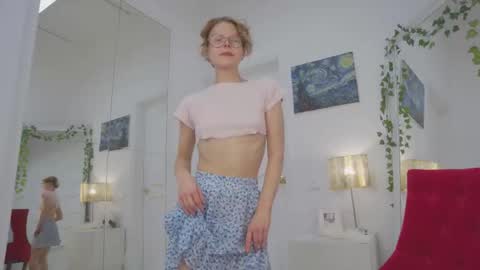 mira_marni online show from October 2025 11:11:01 AM