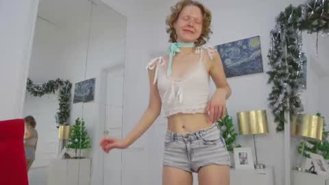 mira_marni online show from December 2025 11:15:01 AM