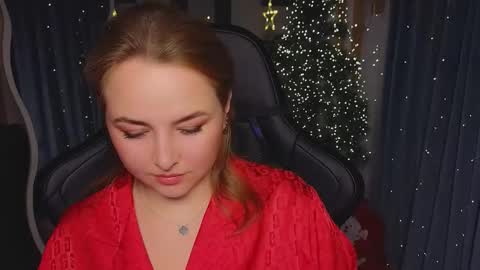 Snapshot of mira_mermayd chatting on January 2026 01:43:01 AM Mira online show from January 2026 01:43:01 AM