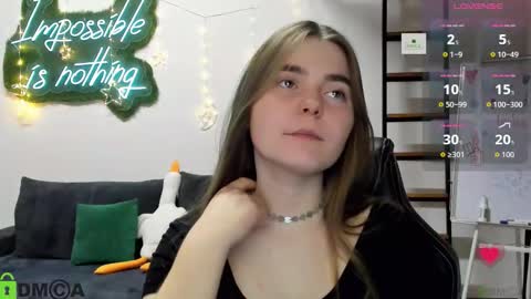 miraa_bloom online show from December 2025 02:02:02 PM