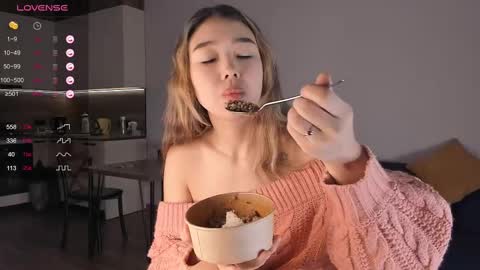 Snapshot of miraann chatting on February 2025 03:24:01 AM Mirana online show from February 2025 03:24:01 AM