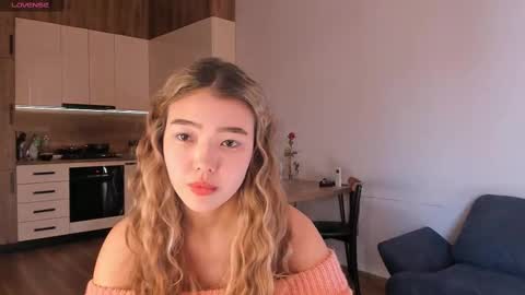 Snapshot of miraann chatting on February 2025 09:32:02 AM Mirana online show from February 2025 09:32:02 AM