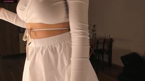 Snapshot of miraann chatting on March 2025 04:33:02 PM Mirana online show from March 2025 04:33:02 PM