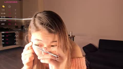 Snapshot of miraann chatting on March 2025 03:34:01 AM Mirana online show from March 2025 03:34:01 AM