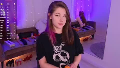 Snapshot of mirafalls chatting on December 2025 05:56:01 AM Mira online show from December 2025 05:56:01 AM