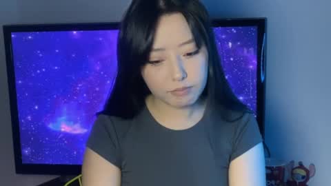 Snapshot of mirafloat chatting on October 2025 02:35:01 PM mirafloat online show from October 2025 02:35:01 PM