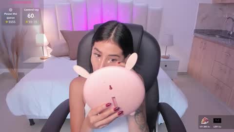 Snapshot of miranda_crawfor chatting on November 2025 12:17:01 PM miranda_crawfor online show from November 2025 12:17:01 PM