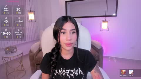 miranda_crawfor online show from April 2026 11:19:02 AM