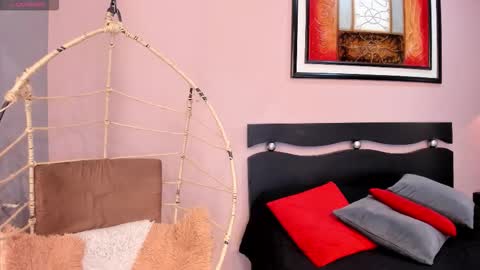 Snapshot of miranda_doll_ chatting on November 2025 12:23:02 PM online show from November 2025 12:23:02 PM