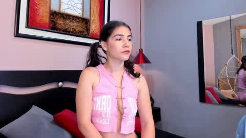 Snapshot of miranda_doll_ chatting on November 2025 12:11:02 PM online show from November 2025 12:11:02 PM