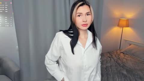 Snapshot of mirandabettman chatting on December 2025 07:36:02 AM My name is Adele online show from December 2025 07:36:02 AM