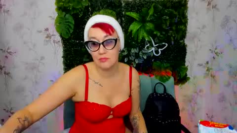 mirandagill online show from December 2024 08:50:02 AM