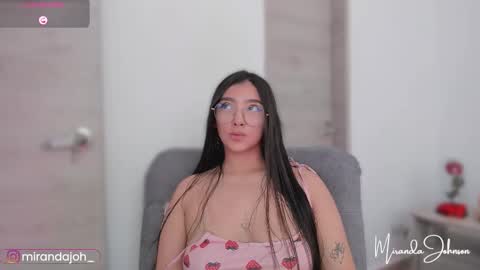 Snapshot of mirandajohnson_ chatting on November 2025 01:55:01 PM Miranda online show from November 2025 01:55:01 PM