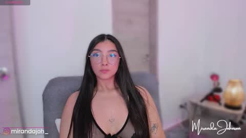 Snapshot of mirandajohnson_ chatting on November 2025 12:04:01 PM Miranda online show from November 2025 12:04:01 PM