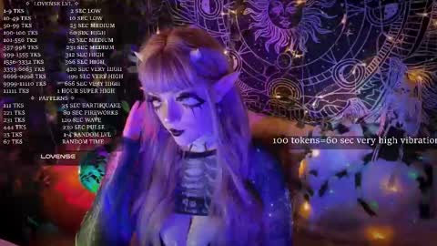 mirareed online show from November 2025 06:13:01 AM