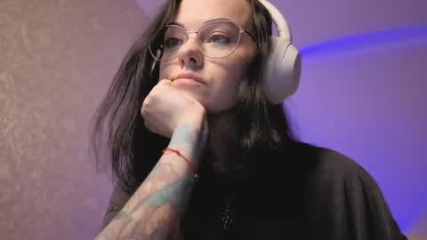 MiraSkyy online show from July 2026 08:26:01 PM