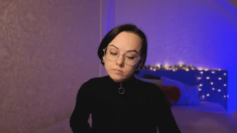 MiraSkyy online show from July 2026 05:04:02 PM