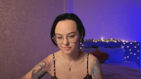 MiraSkyy online show from July 2026 06:01:02 PM