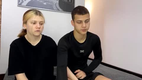 Snapshot of mirelcouple chatting on February 2026 10:11:01 AM mirelcouple online show from February 2026 10:11:01 AM