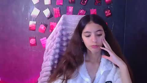 Snapshot of miri_miss chatting on November 2025 06:37:02 AM Miri online show from November 2025 06:37:02 AM