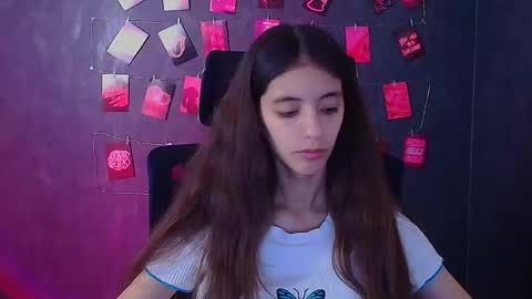 Snapshot of miri_miss chatting on November 2025 07:19:01 AM Miri online show from November 2025 07:19:01 AM