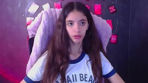 Snapshot of miri_miss chatting on November 2025 12:48:02 PM Miri online show from November 2025 12:48:02 PM