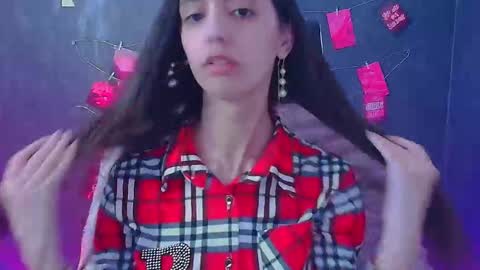 Snapshot of miri_miss chatting on May 2026 11:15:01 AM Miri online show from May 2026 11:15:01 AM