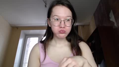 Snapshot of miriamor chatting on January 2025 07:18:02 AM Mira online show from January 2025 07:18:02 AM