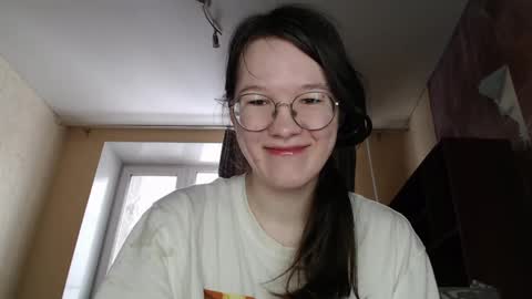 Snapshot of miriamor chatting on February 2025 07:17:01 AM Mira online show from February 2025 07:17:01 AM