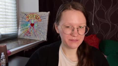 Snapshot of miriamor chatting on October 2025 08:11:02 AM Mira online show from October 2025 08:11:02 AM