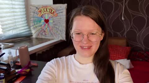 Snapshot of miriamor chatting on October 2025 08:02:02 AM Mira online show from October 2025 08:02:02 AM