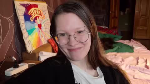 Snapshot of miriamor chatting on November 2025 10:28:01 AM Mira online show from November 2025 10:28:01 AM