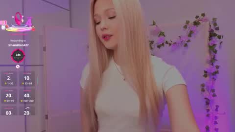 Elsa online show from December 2025 08:35:01 PM