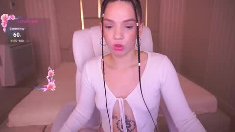 Snapshot of miriellenymph chatting on December 2025 07:02:02 AM Mira online show from December 2025 07:02:02 AM