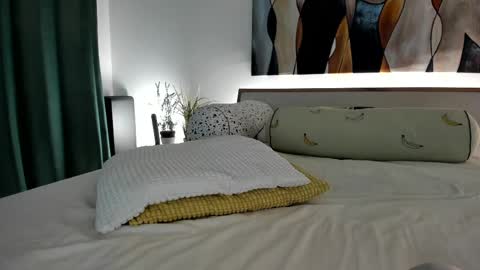 Eva online show from April 2026 07:34:01 PM