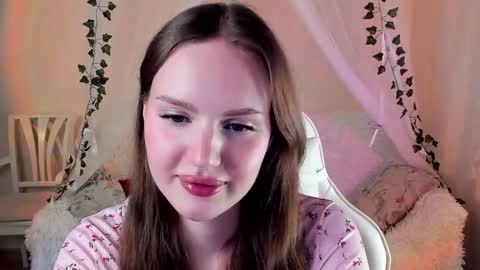 Misha online show from November 2025 04:18:02 PM