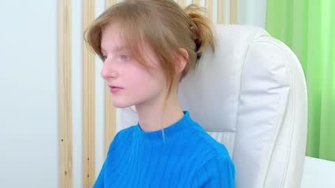 Alisa NONNUDE online show from March 2026 01:17:01 PM