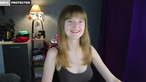 Snapshot of miss___alisa chatting on July 2026 07:06:02 PM Alisa NONNUDE online show from July 2026 07:06:02 PM