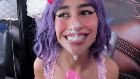 Taylor online show from October 2025 06:37:01 PM