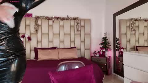 Alexa online show from November 2025 07:24:01 PM