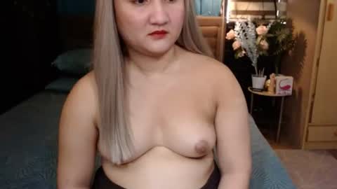 miss angelic15 online show from October 2025 12:33:01 AM