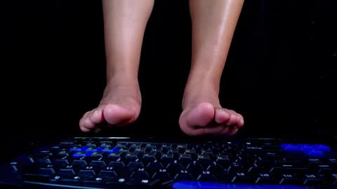 miss_ariss online show from March 2026 05:08:02 AM