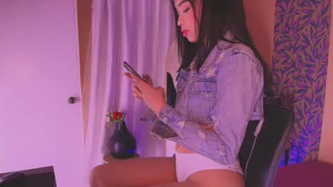 Camila online show from December 2025 08:36:02 PM