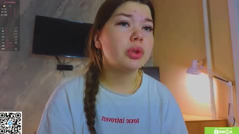 Snapshot of miss_bubbles chatting on January 2026 08:58:02 PM Sandy online show from January 2026 08:58:02 PM