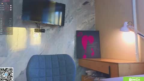 Snapshot of miss_bubbles chatting on February 2026 02:53:01 AM Sandy online show from February 2026 02:53:01 AM