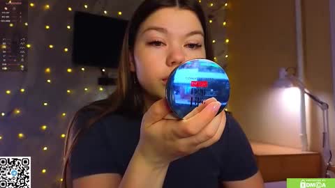 Snapshot of miss_bubbles chatting on February 2026 12:40:02 AM Sandy online show from February 2026 12:40:02 AM